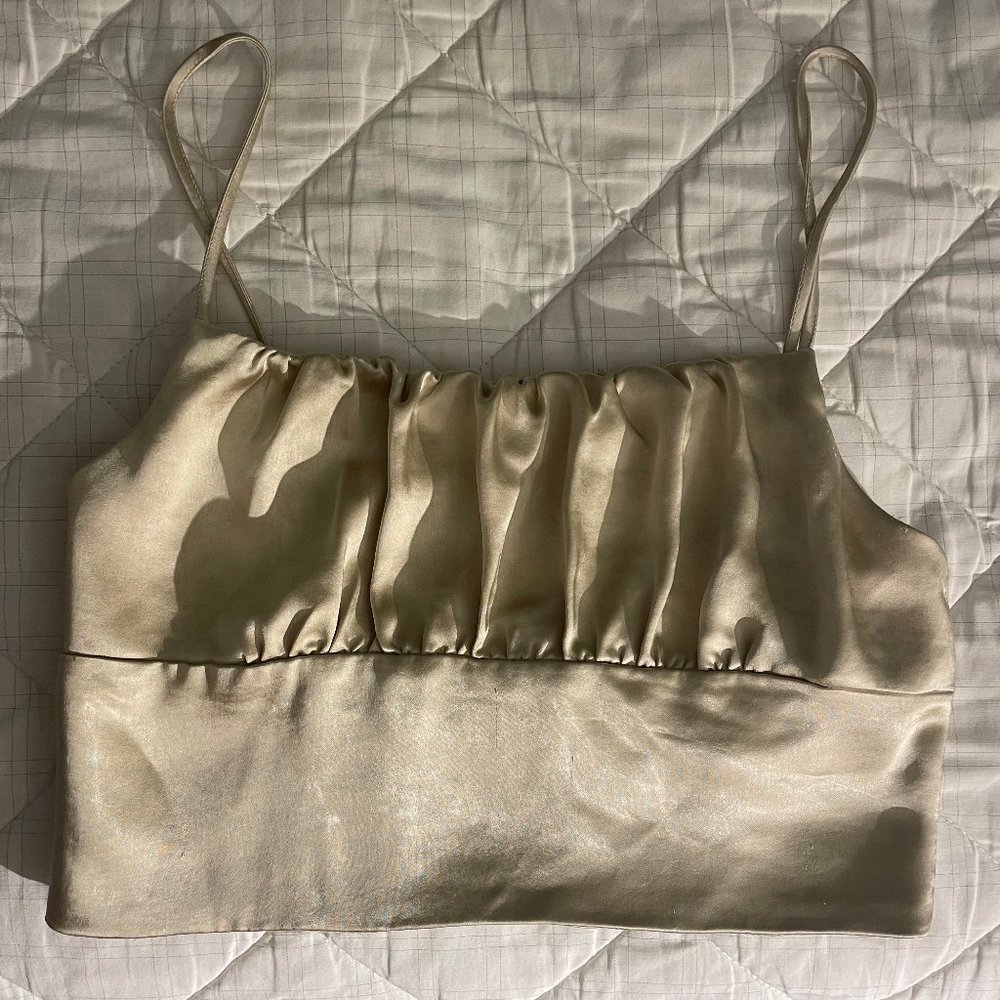 Golden Chich Crop Top Spagetti Straps